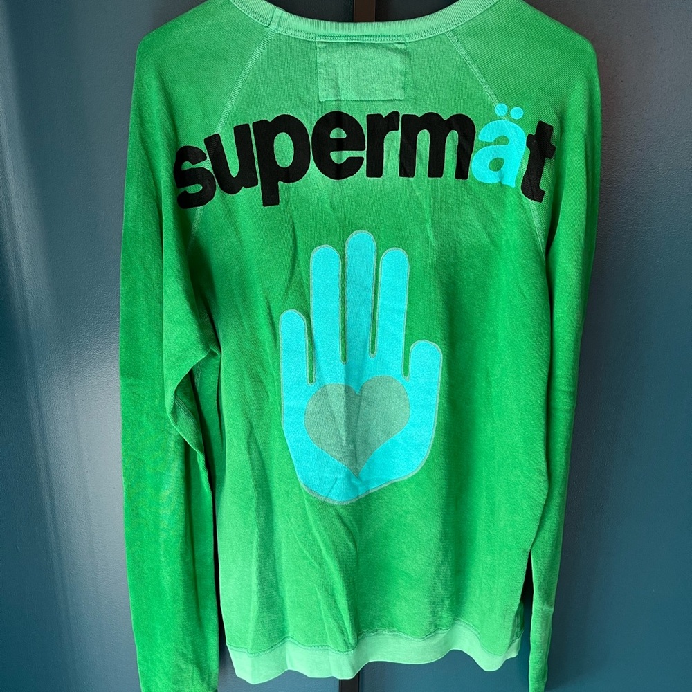 FREECITY Lucky Rabbit sweatshirt. Size M.